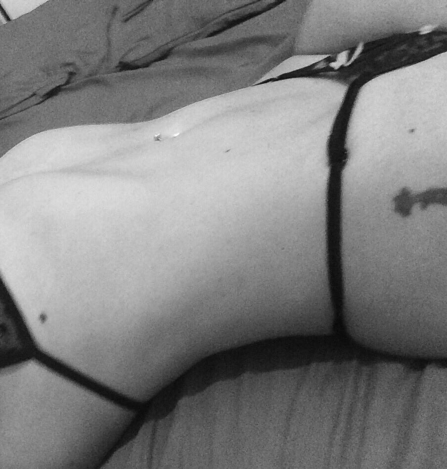 1RareAngel's tweet photo. Who'd join me back in bed this morning ? #wet #horny #DarkDesires #feelingfilthy @bisexualites @KnickerLover3 @BumOfLondon @BabesPromo2 https://t.co/g5lPxo2IAL