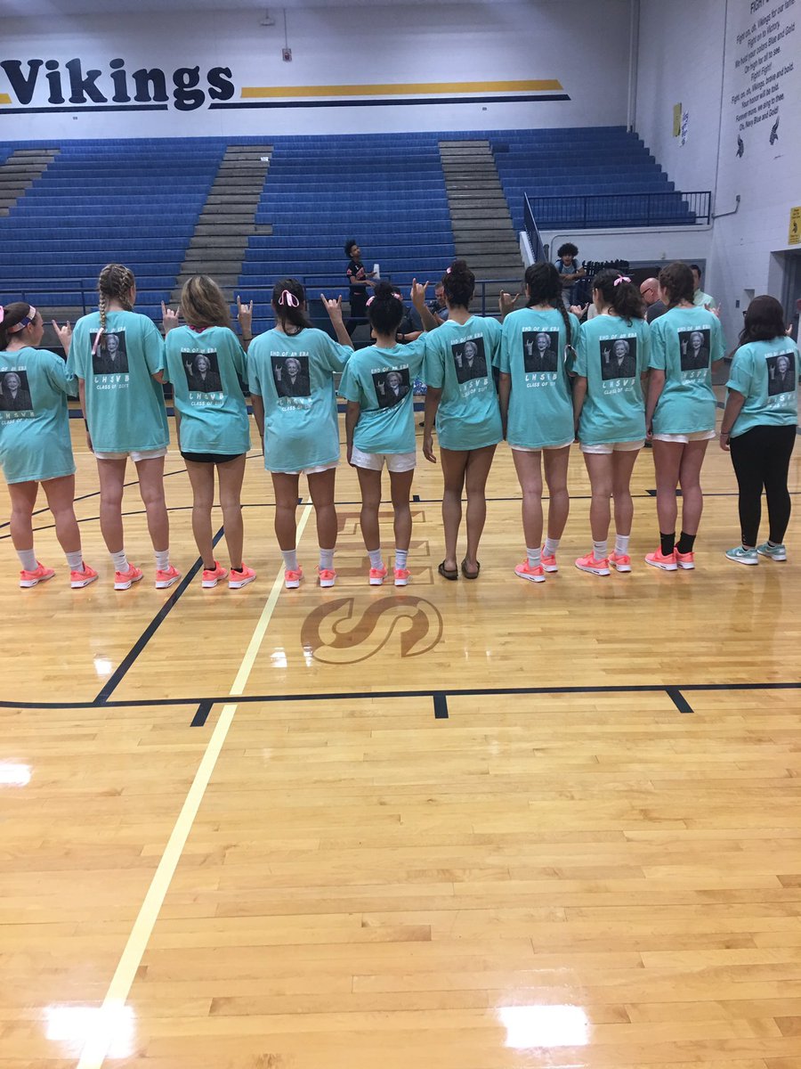 hdw5707's tweet image. Great celebration of these amazing seniors tonight! #LHSVB #LeaveALegacy