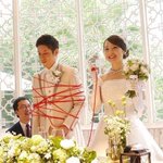 新婦が新郎をがんじがらめにしててワロタwもう逃がさねーよ!