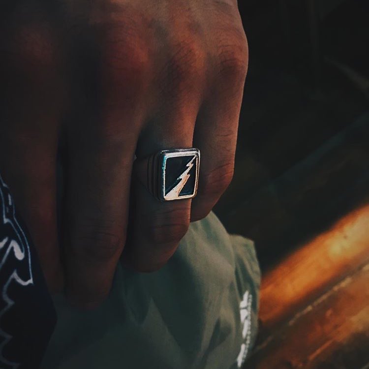 本日のゴローズ写真集です！ 本日はサンダーリング！ と、いうかこの