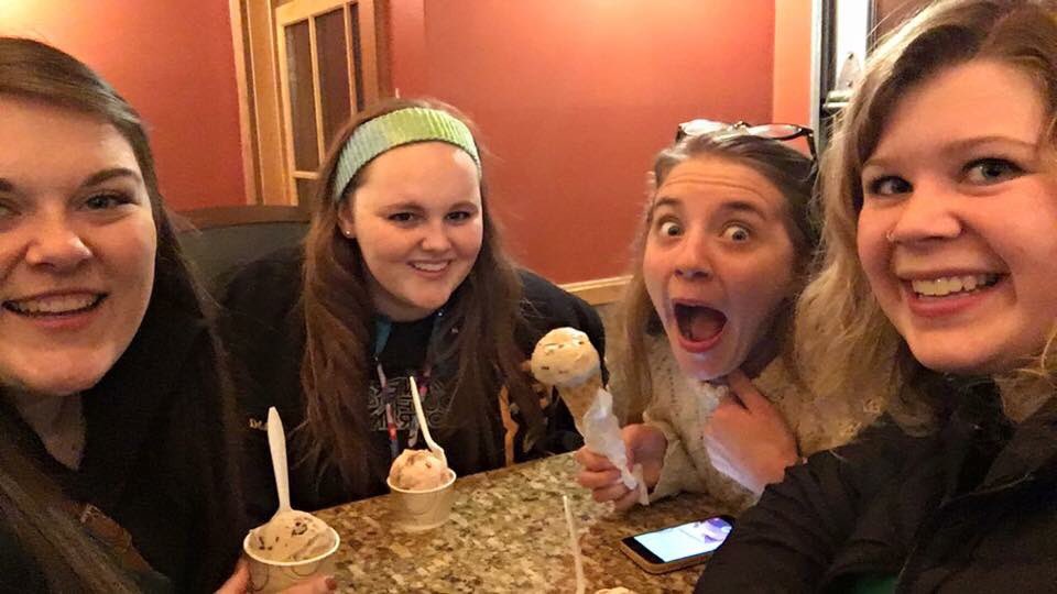 TessaVenables's tweet photo. HAPPY BIRTHDAY SYD!!! I love you so much! Hope you had a great day! ❤️🍦@SydneyBotz https://t.co/5h8n5basTZ