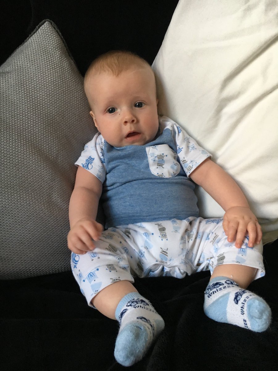 StephSaunders4's tweet photo. @The_Real_JSP serious case of man spreading from my 4 month old 🙈 https://t.co/bYJ9aVQeYX