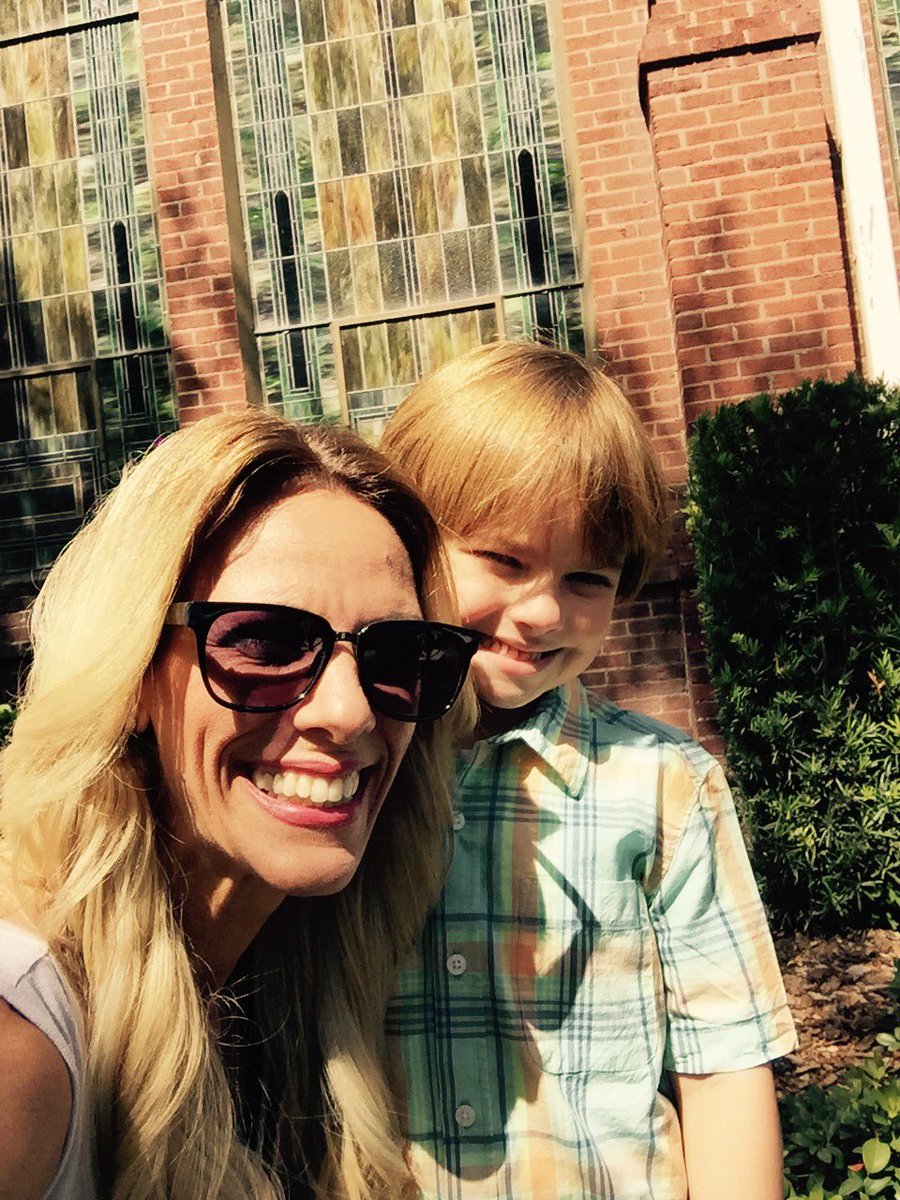 GpGQueen's tweet photo. #IStayHappyBy #raisinggenerations #ProudAutismMom @autismspeaks @AutismSociety #NoLimits https://t.co/JMrxAEq8J0