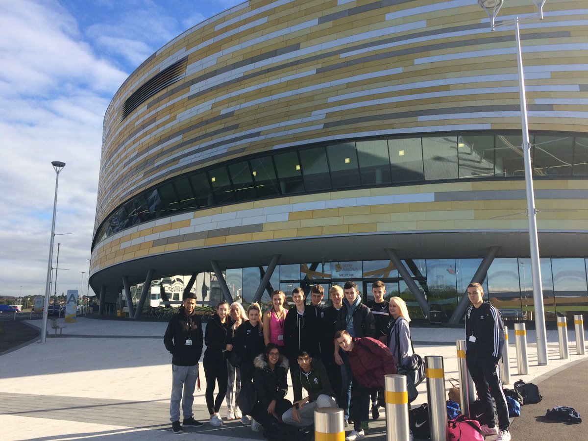 DerbycollegePS's tweet photo. #DC_Woodward @derby_arena for #DC_Riskinsport Health and Safety tour before 🚴🚴🏽🚴🏻🚴🏾🚴#DC_trips https://t.co/xEEywS5ubP
