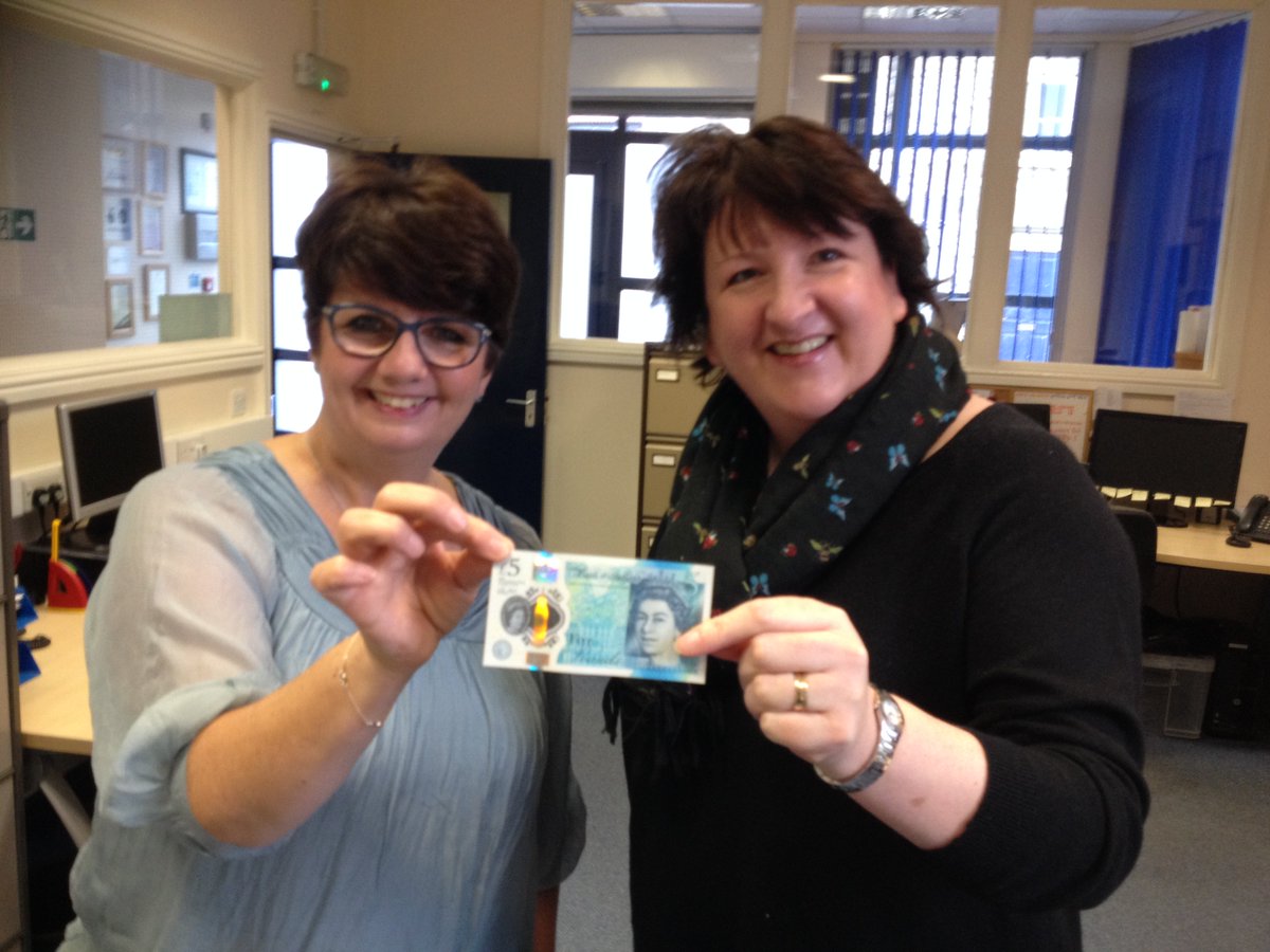 encephalitis's tweet image. Thanks to @encephalitisava for giving her #firstfiver to @encephalitis! Donate yours today.. Text Ence11 £5 to 70070  #fivergiver