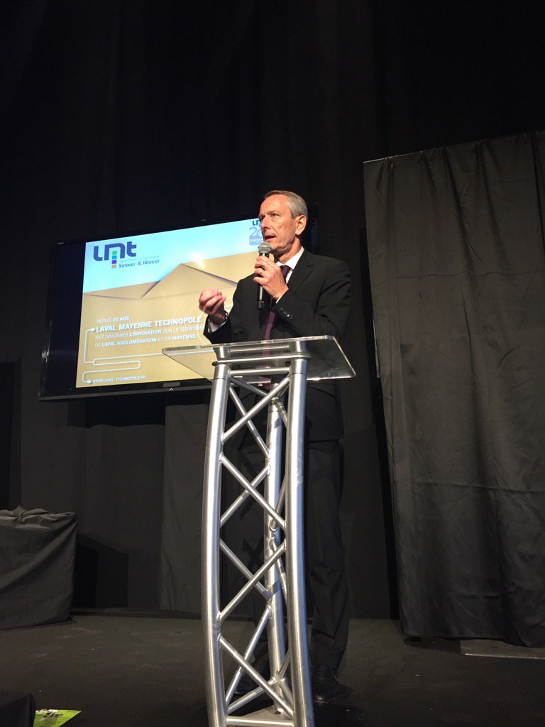 Mes ci a <a href="/Paul_Jeanneteau/">Paul Jeanneteau</a> pour sa présence hier à @Inovdia et Bravo a <a href="/XavierDubourg/">Xavier DUBOURG</a> pour l'organisation <a href="/lamayenne/">La Mayenne, le Département</a>