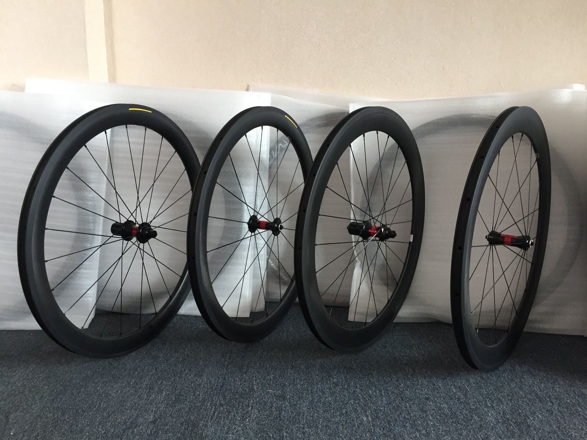 Build you road carbon wheels at TANDELL
with DT SWISS hub and SAPIM spokes
#tandell #dtswisshub #sapimspokes