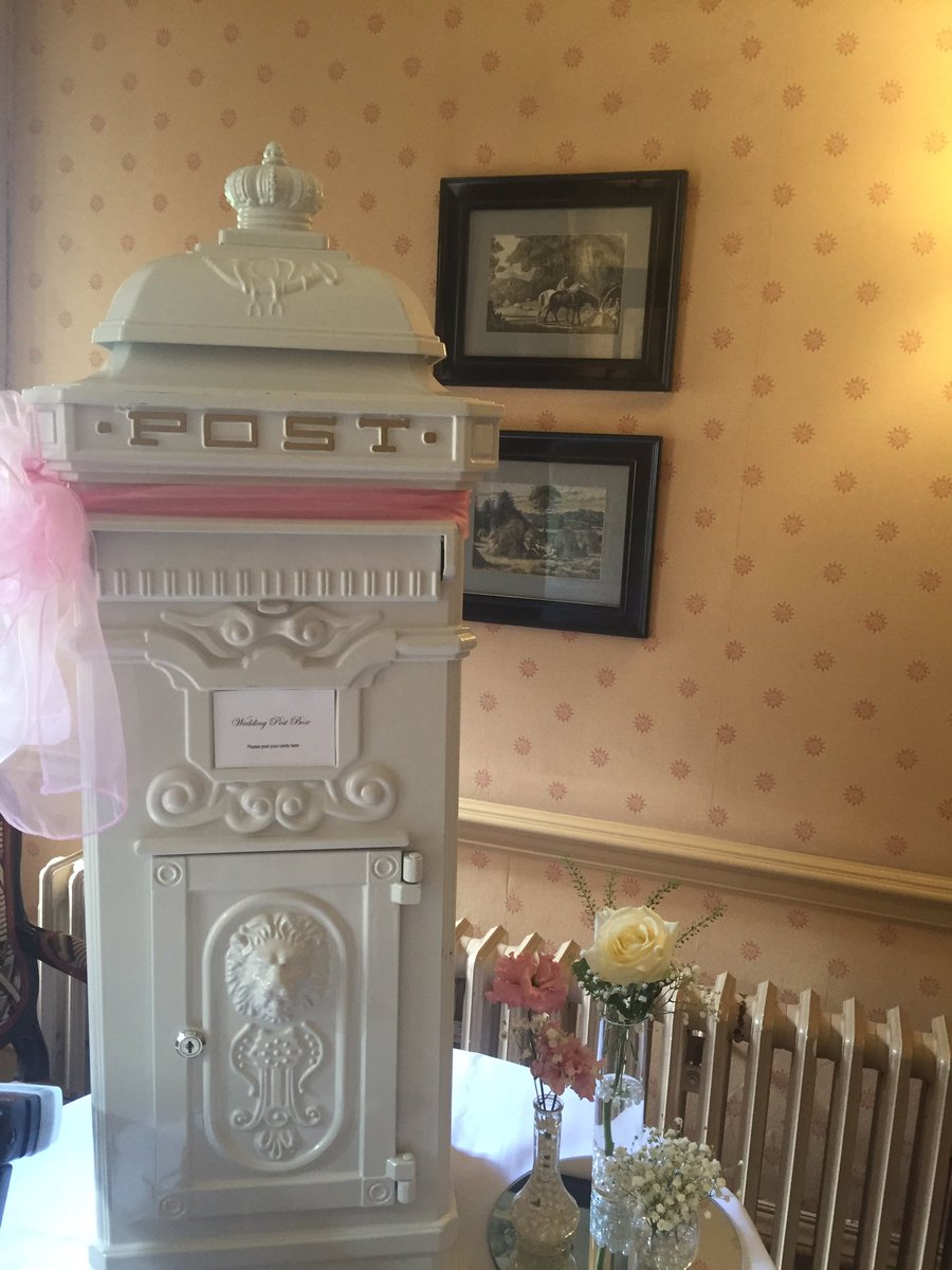 wuavd's tweet photo. Ceremony and post box set up @weetwoodhall in the Jacobean suite a couple of weeks ago #weetwoodwedding #leeds #wedding https://t.co/DyvX7pJZQC
