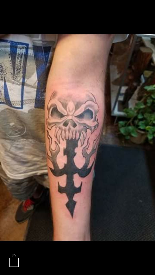 macroxbl's tweet image. My new tattoo. Early bday gift