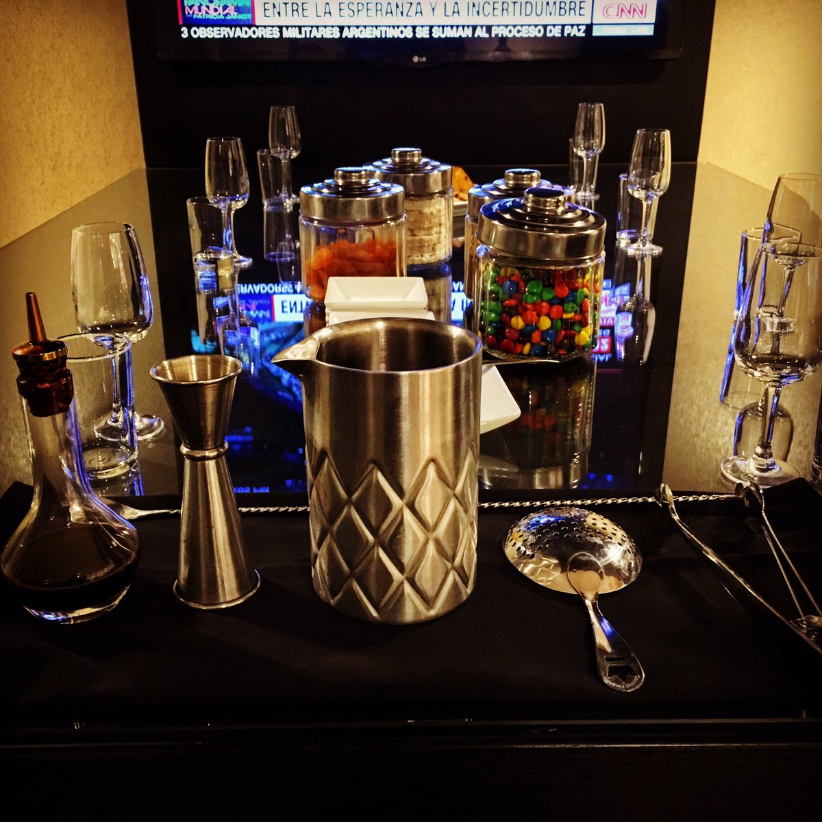 Nada mejor que buenas herramientas #bar #bartales #bartender #barman #bartenders #bartools #cantinero #cantinerosdelsur #yosoybartender