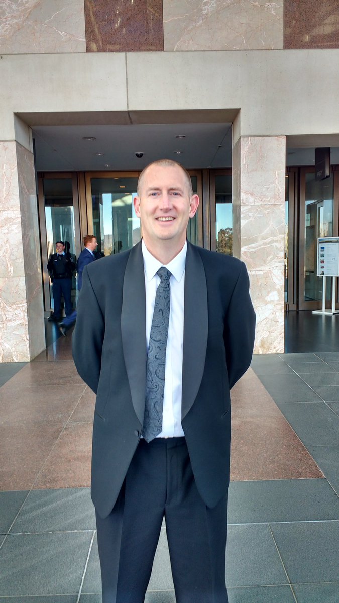 Andrew Peele tweet media