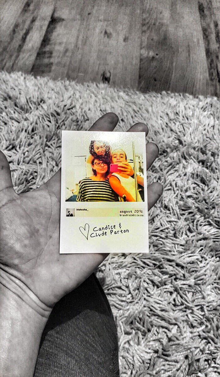 Explode your event with our #minirocket 🚀  
#BrandRocket #advertising