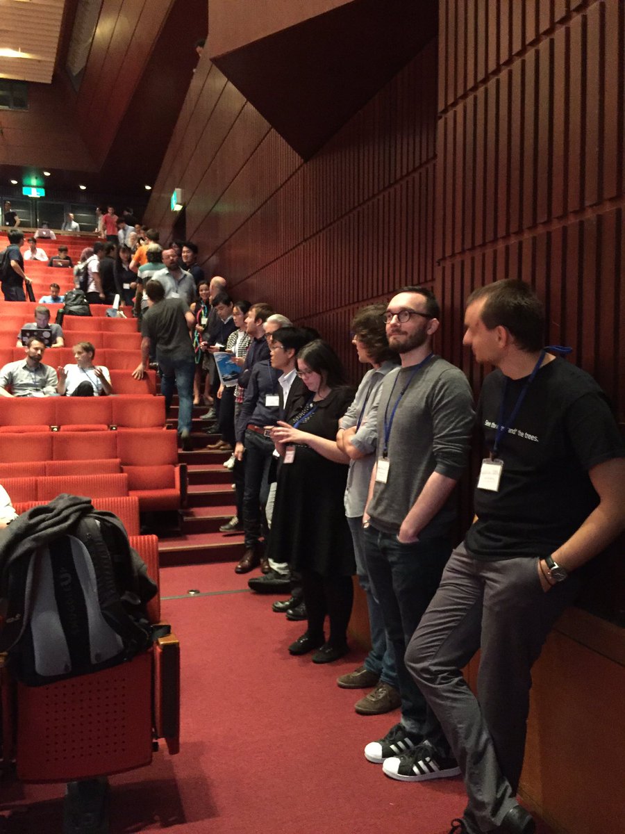 takechan2000's tweet image. Long queue  for poster &amp;amp; demo madness #iswc2016