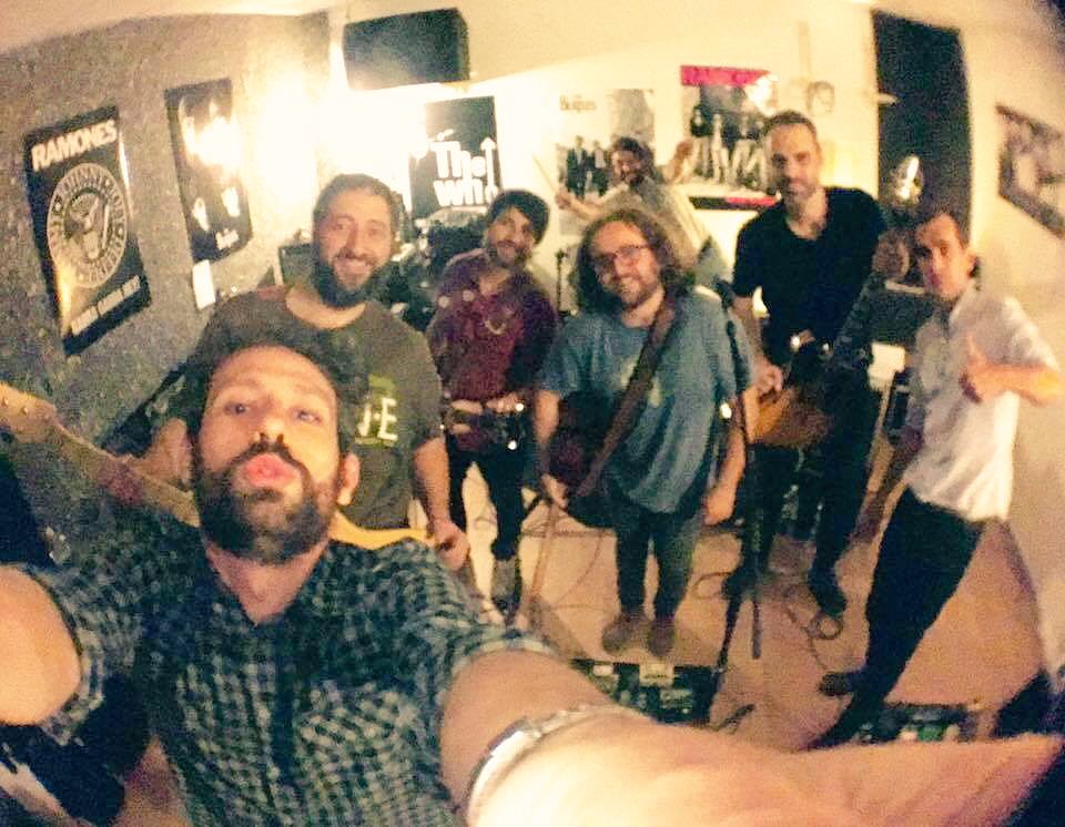 Anoche con nuestros amigos de <a href="/boreal97/">Boreal</a>. Preparamos algo bonito para el concierto del 5 noviembre en #Elche. Pide tu entrada ya! #Friends