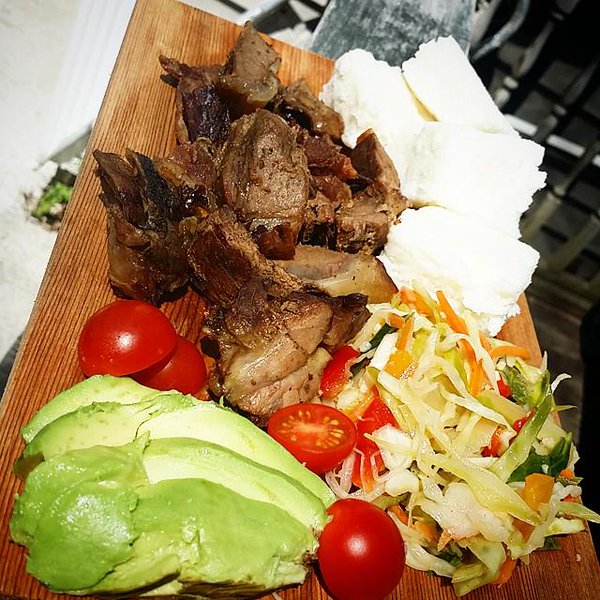 kenyapics's tweet photo. Happy #KibandaAppreciationDay! Mutura Entrée, Main course of Nyama Choma with a Yummy Fruit Smoothie for Dessert and Roasted Corn to go! https://t.co/4hm2z8VKkR