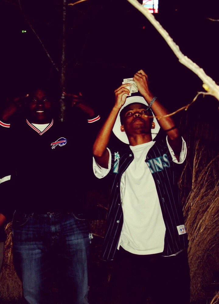 wangesus's tweet photo. Happy birthday to my lil bro,love you shorty @aaaliyahstokes #LCDay https://t.co/df1ohp7vGQ
