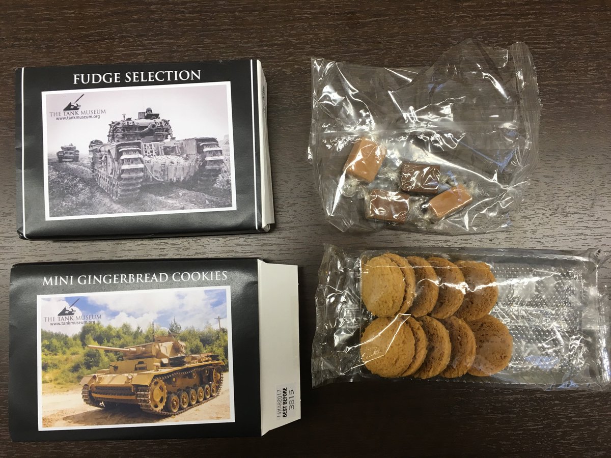 World Of Tanks 日本公式 弊社スタッフが英国のボービントン戦車博物館 で買ってきたお土産がこちら クッキーとキャラメルなのですが さすが戦車博物館らしく戦車成分マシマシですね 味の方は 英国らしい味がしました