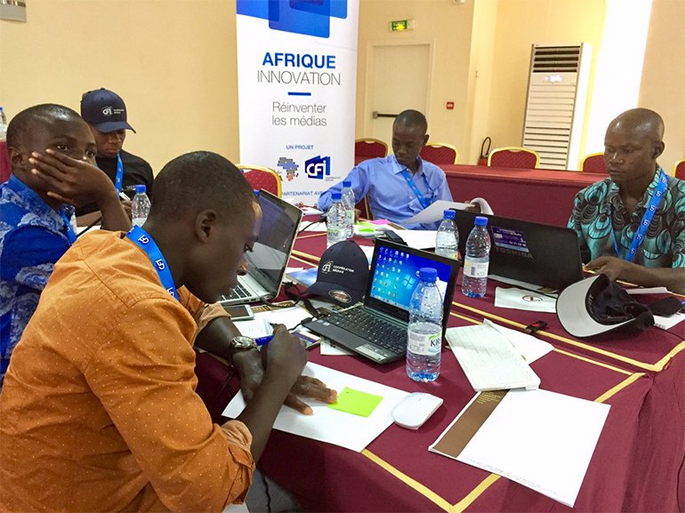 #AfriqueInnovation le concours: 1M$ pour soutenir l'#innovation des médias en ligne en #Afrique #MEETAfrica avec <a href="/CFImedias/">CFImedias</a> et <a href="/Code_Afrique/">Code pour l'Afrique</a>