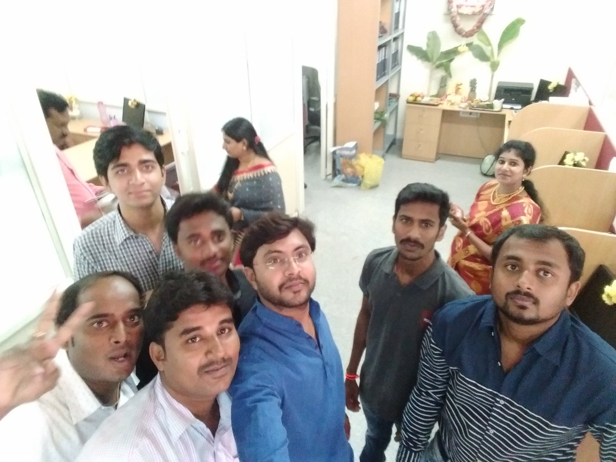 RoschSocial's tweet image. #Ayudha #officefunction #bonusday