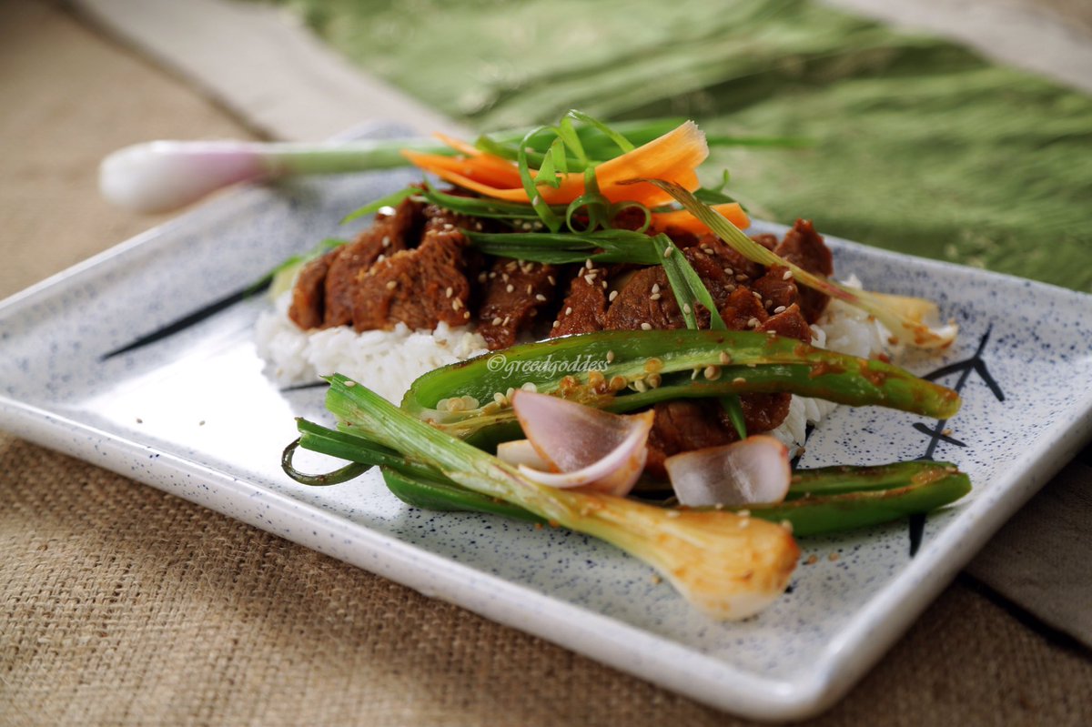 Greed_Goddess's tweet photo. #Korean delicious #grilled #barbecued meat #bulgogi on #theglobalmenu with Chef @ranveerbrar at 2:30 @LivingFoodz today https://t.co/zznmtEIQHq