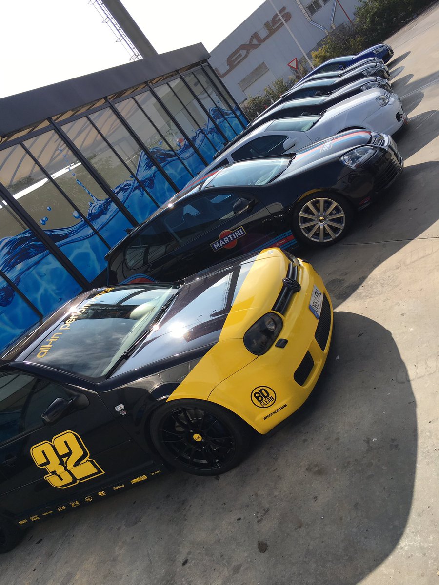 Buen fin de semana rodeado de la familia R32