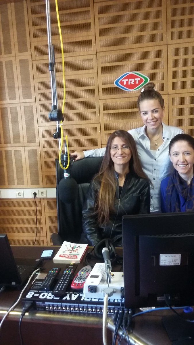 #trt #radyo #evinneşesi #program ında #anneişiçözümler i konuştuk.😃😄😊