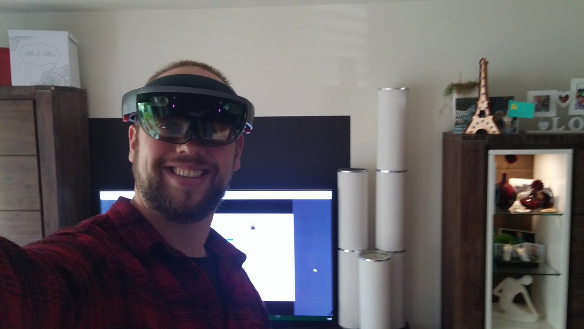DannyOldenhave's tweet photo. Playing with the #hololens at the #AtosSC is cool. New opporunities arise! @AtosNL https://t.co/4z4Sn9fJqd