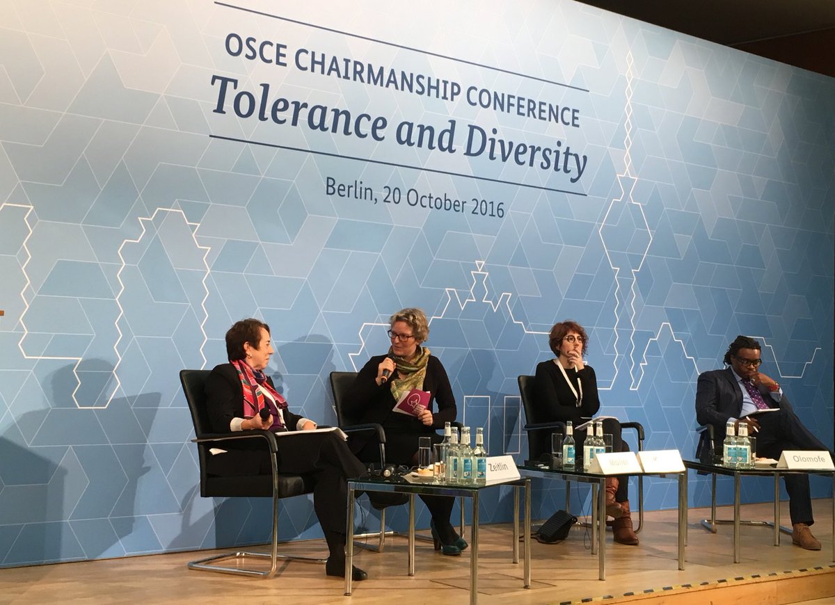 PGodzisz's tweet photo. Civil society coalitions are crucial in securing enactment and implem. of laws, e.g. sexual orientation #hatecrime laws in USA #osce2016 https://t.co/eAmQeucFCm