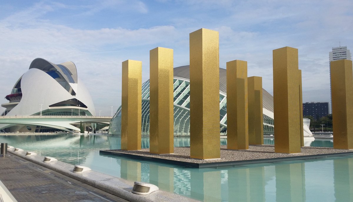 LaraFeller's tweet image. The Sky Over Nine Columns by Heinz Mack. #travel #business #timeof