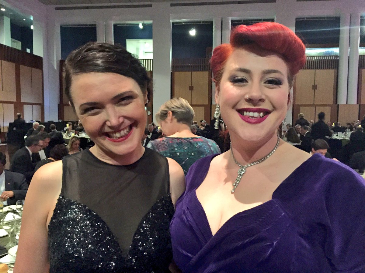 MelanieBagg's tweet image. #PMprize -a great meeting of science &amp;amp; #scicomm minds  @FireballsSky @Aus_ScienceWeek @TallpoppiesAIPS @dr_nerilie