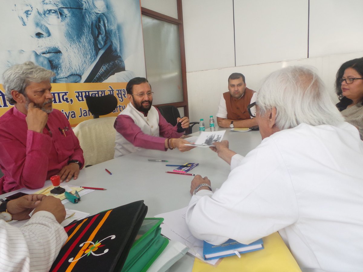 BJPLive's tweet photo. In pictures - HRD Minister Shri @PrakashJavdekar listening to public #grievances at BJP HQ. #SahyogProgram https://t.co/2zyWQAWj1R