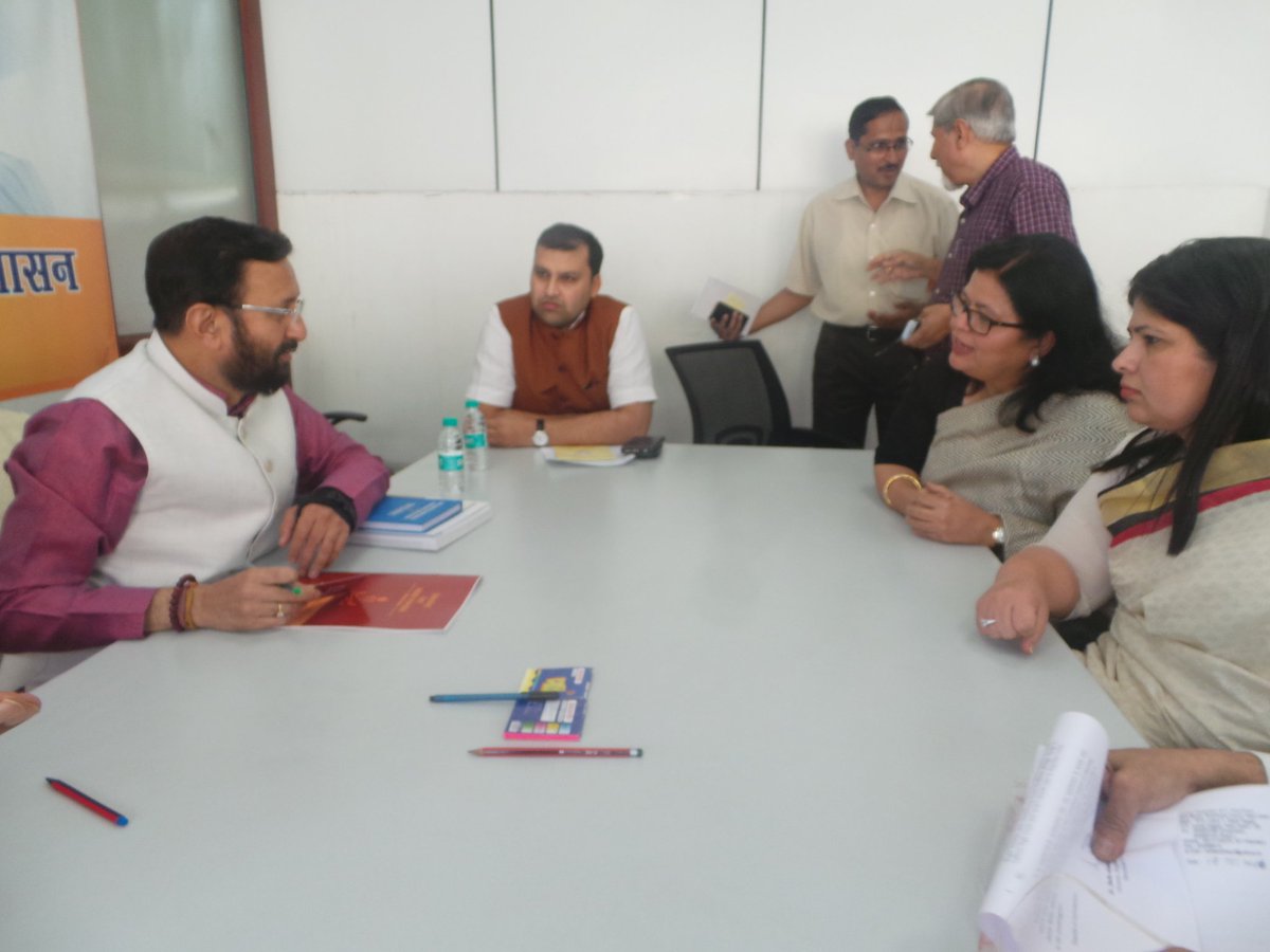 BJPLive's tweet photo. In pictures - HRD Minister Shri @PrakashJavdekar listening to public #grievances at BJP HQ. #SahyogProgram https://t.co/2zyWQAWj1R