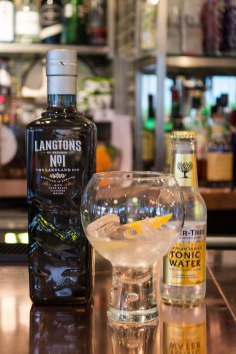 Music to our ears #internationalginandtonicday Don't mind if we do #langtonsgin <a href="/langtonsgin/">Langtons No.1 Gin</a>