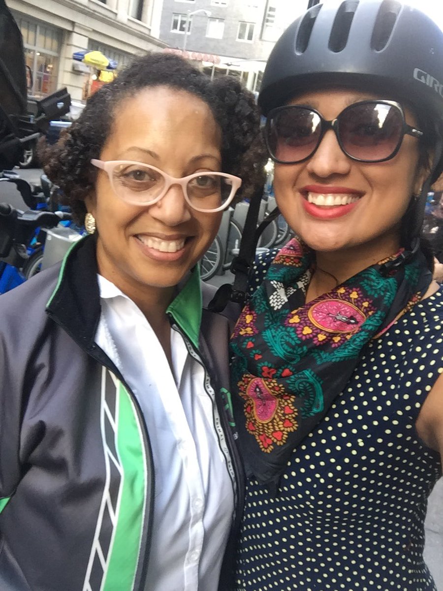 NYCProgressives's tweet photo. Supporting #WomenWhoBike &amp; increased cycling infrastructure w @NYC_DOT @CitiBikeNYC @bikenewyork Mujeres en Movimiento &amp; many others! https://t.co/wFjOddMdit