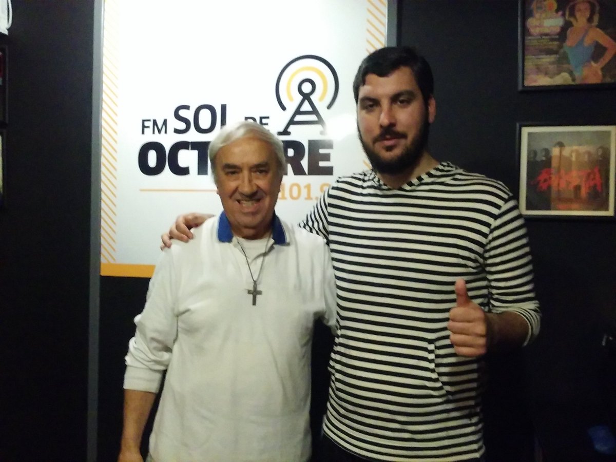 ¡Feliz cumple Juan Carlos! Que lo pases muy bien y que Dios te bendiga. 😄🎉

-Operador Emiliano