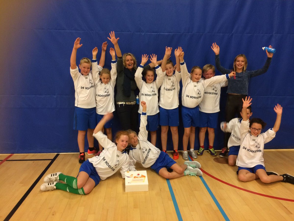 We feliciteren Team Hoeksteen bij trefbal 5&amp;6! Succes tijdens de Drentse Finale op 29 december! #noordenveldbeweegt