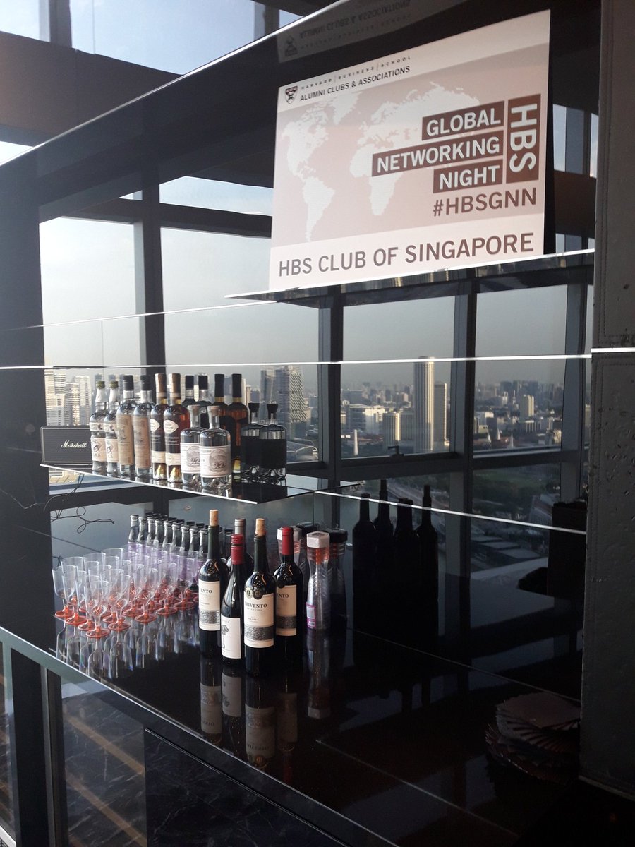 HBSClubSG's tweet photo. Ready for the HBS Club of of Singapore Global Networking Night! #HBSGNN @HBSAlumni #theproofflat https://t.co/CCu3KMHOi1
