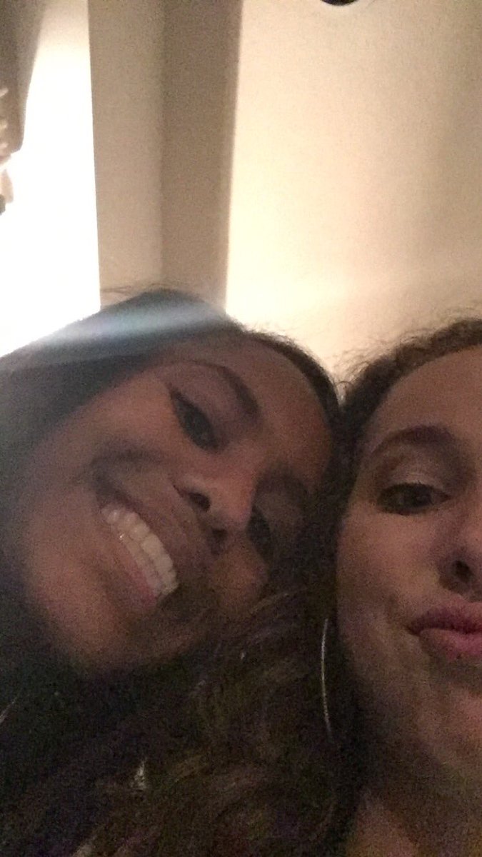 shelbyhinshaw's tweet photo. Happy bday Bethel!! I hope your day is amazing just like you! Love you!!β€οΈβ€οΈ #packett @bethelbelayneh https://t.co/bwRF5CiHS4