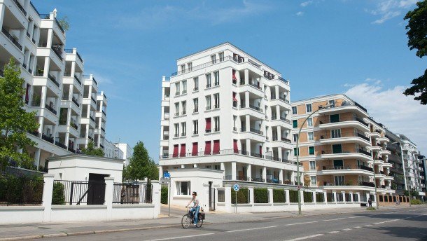 Zukünftig wird es immer wichtiger Wohnraum zu schaffen, der auch bezahlbar ist!
bit.ly/2ehzwrX