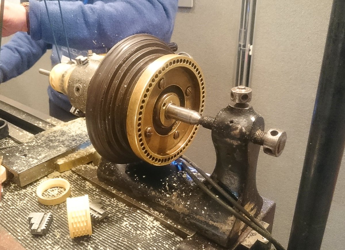 Wizardry in Wood tweet media