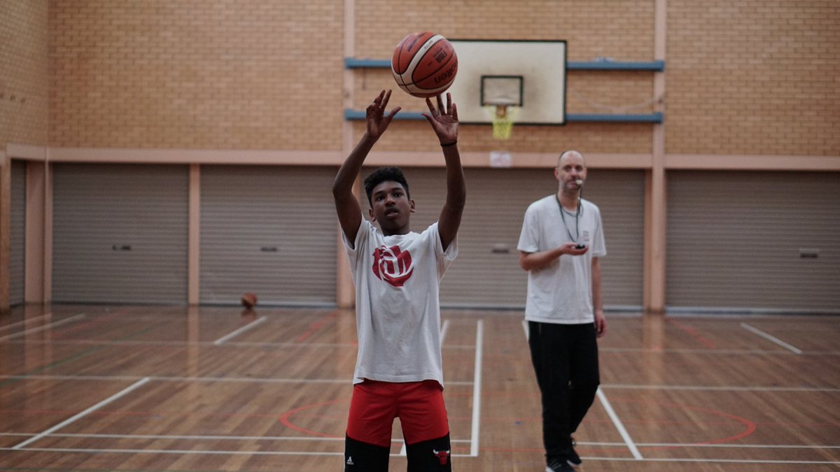 helpinghoops's tweet photo. Helping Hoops Dandenong. They approach every session with the focus and determination that will serve then well in life. https://t.co/ll8WKupPsq