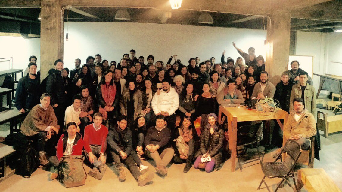 patricionovoa's tweet photo. Ayer, tremendo encuentro de #comunidad #labinfante1415 para impulsar proceso de innovación social y creatividad urbana en @Muni_provi https://t.co/9NpLSkNyjL