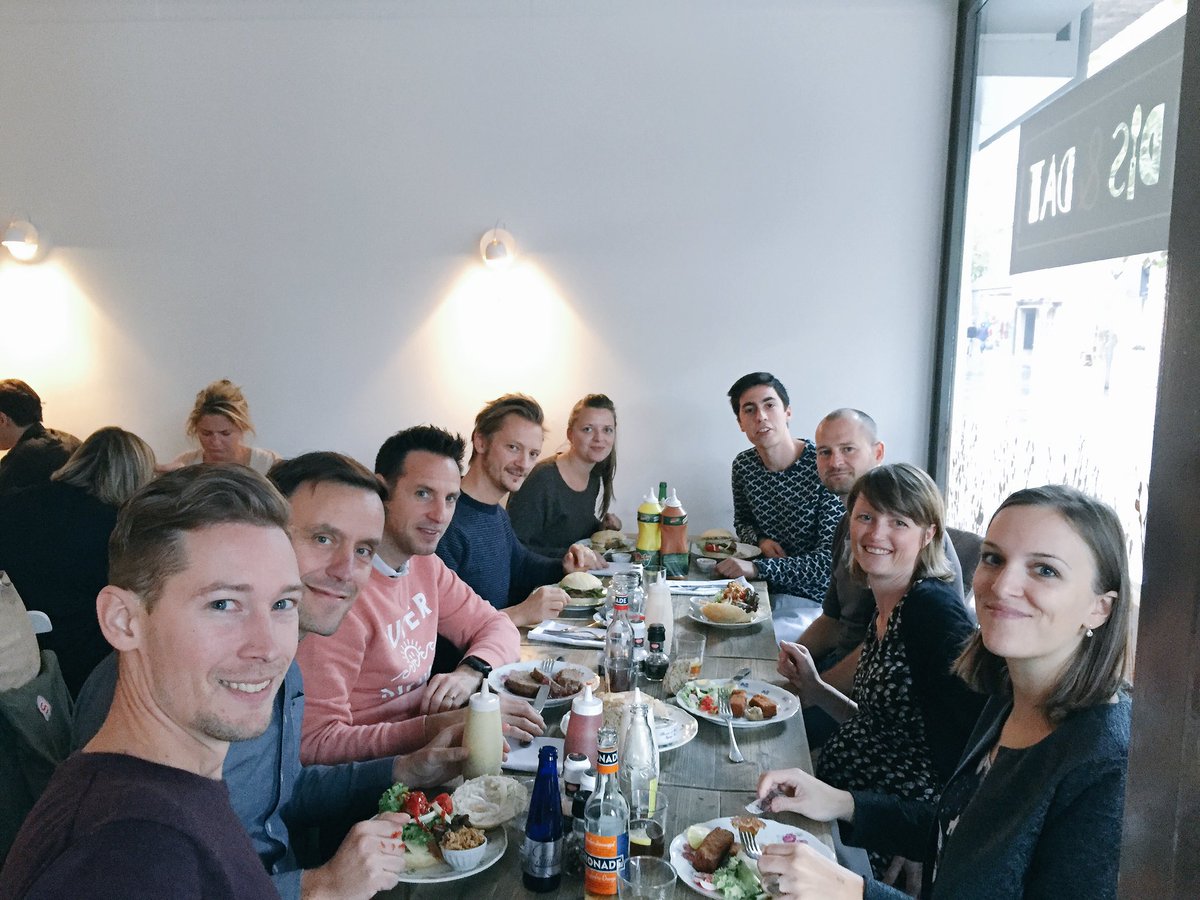 Dag vicky! <a href="/QBFoxes/">Quick Brown Foxes</a>