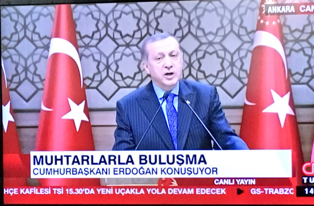 Türkiye'yi Ortadoğu bataklığından yine muhtarlar kurtaracak.