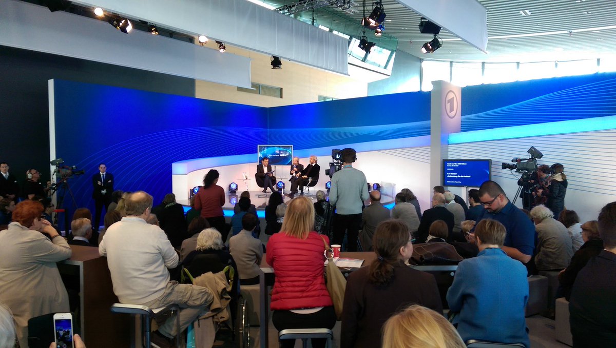 Can Dündar fordert intensivere Zusammenarbeit zwischen deutschen und türkischen Journalisten #FrankfurterBuchmesse