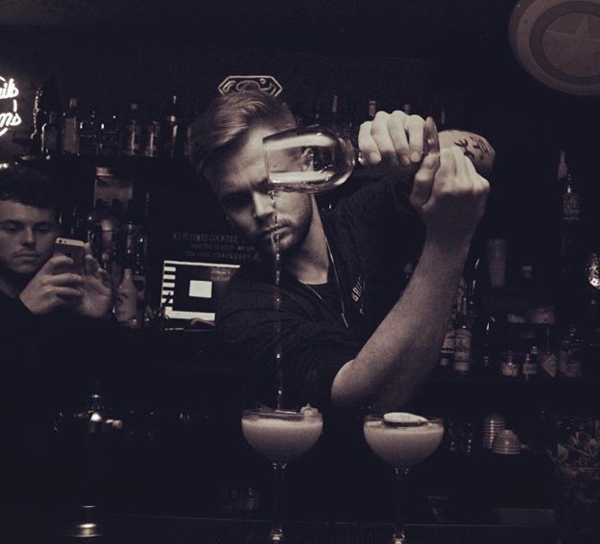 Fancy a cocktail being made from this guy? One of Worcester's finest cocktail shakers! 241 on cocktails 5 -8pm EVERYDAY #Worcestershirehour