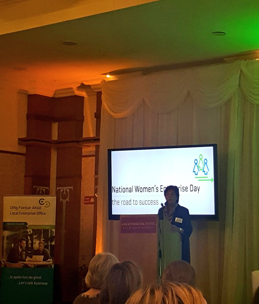 MeathLEO's tweet photo. Kathryn Byrne from Your Image Matters discusses dressing for business &amp; how to save when shopping #NWED https://t.co/x4TLYgmahp