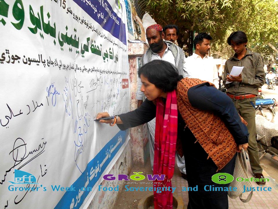 PFFinfo's tweet photo. Grower's Week on Food Sovereignty &amp; Climate Justice,  Signatures Campaign, held at Opposite Press Club Hyderabad. https://t.co/L9S4Wq1eSf