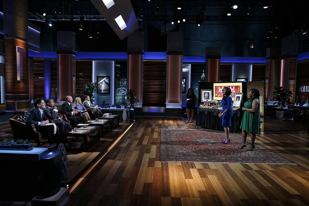 jLenaRae's tweet photo. #JoycesLuLuBang in #ABC's #SharkTank. Join us for our Watch Party October 28th, cocktail hour begins at 7:30pm. Link in bio. https://t.co/Yi7N2WRnAX