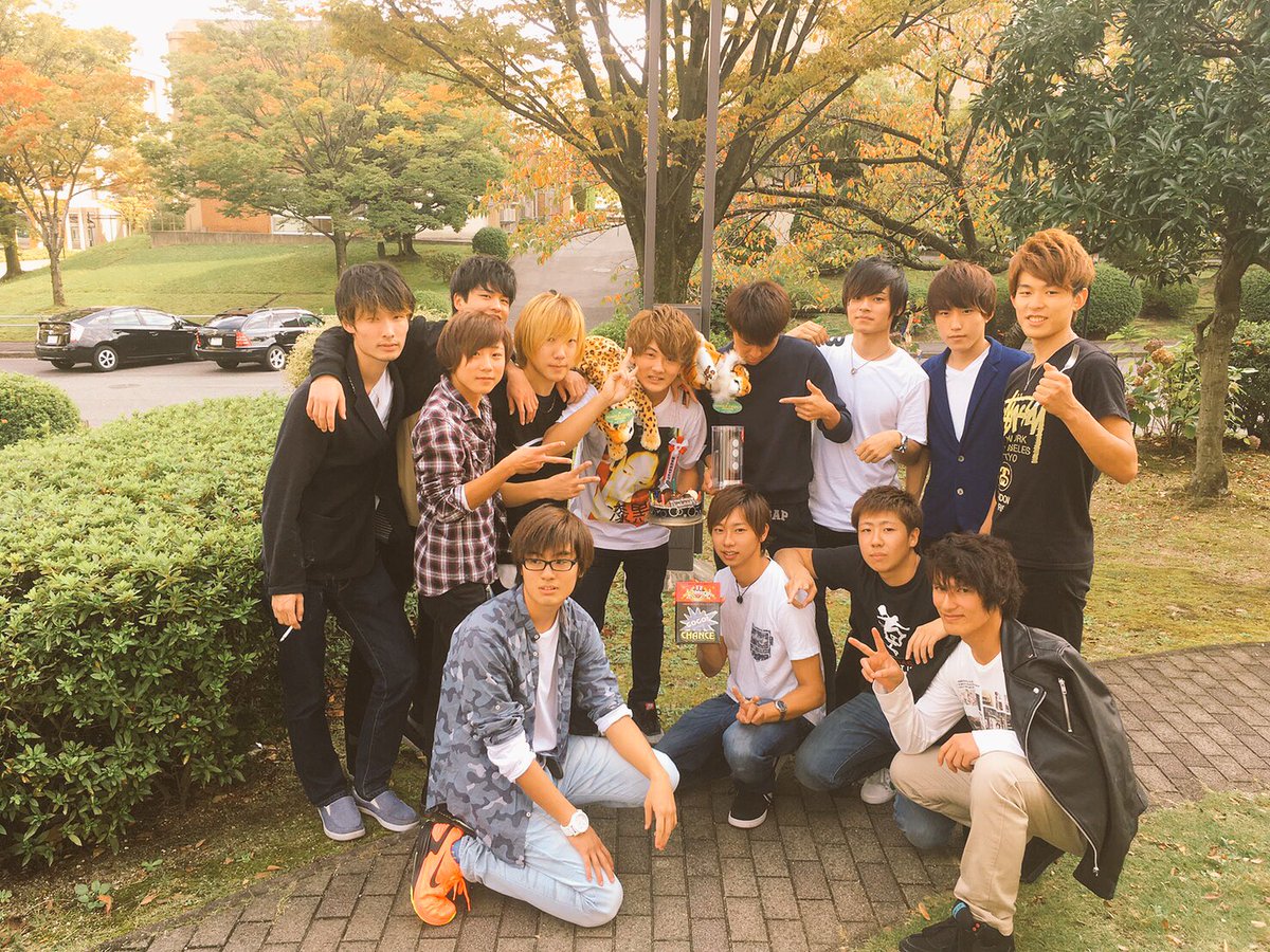syun10191's tweet photo. いっちばん最高の誕生日になりました！！😁
祝ってくれたみんなありがとう😭 https://t.co/AV33eSievs